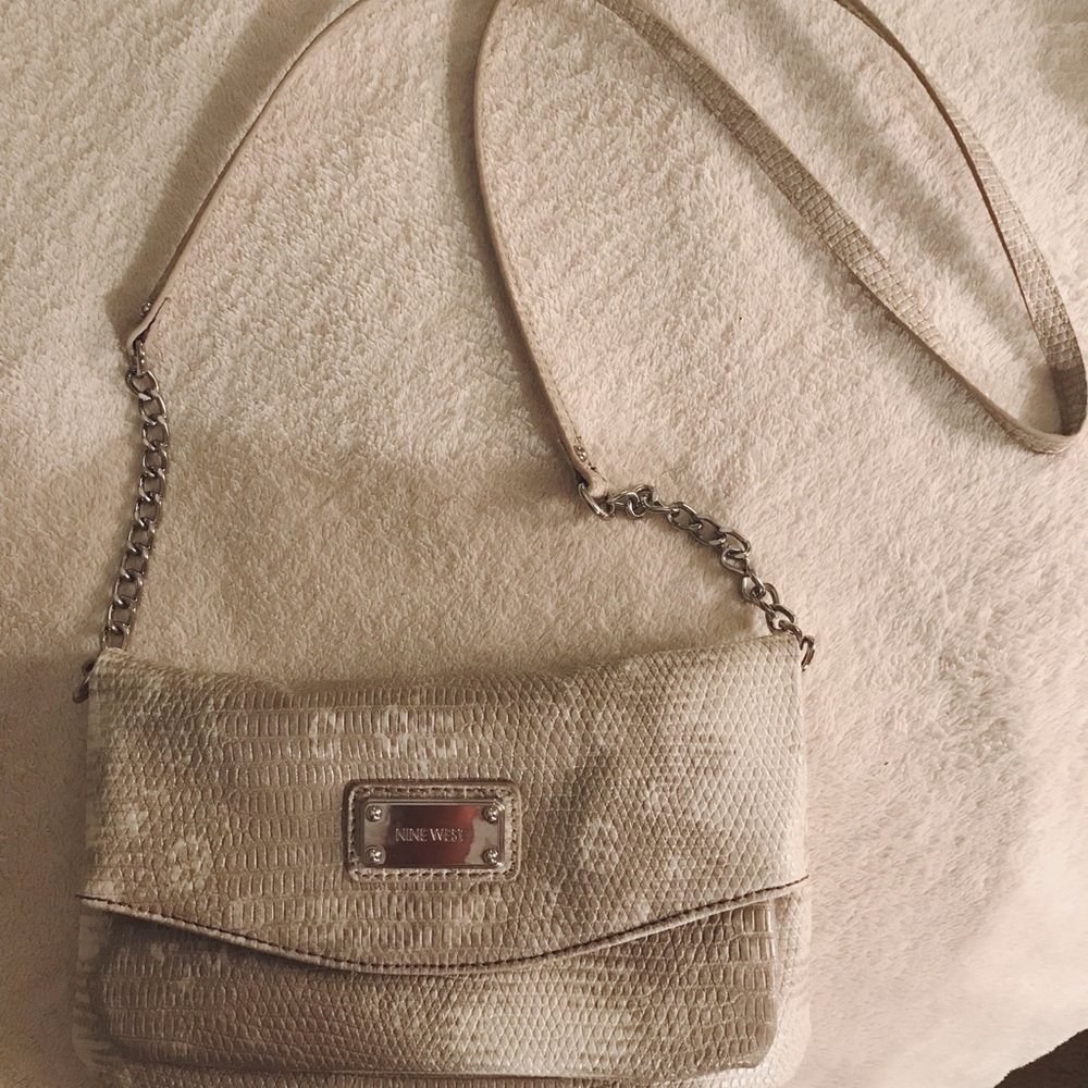 Nine West- crossbody/clutch, barely used!